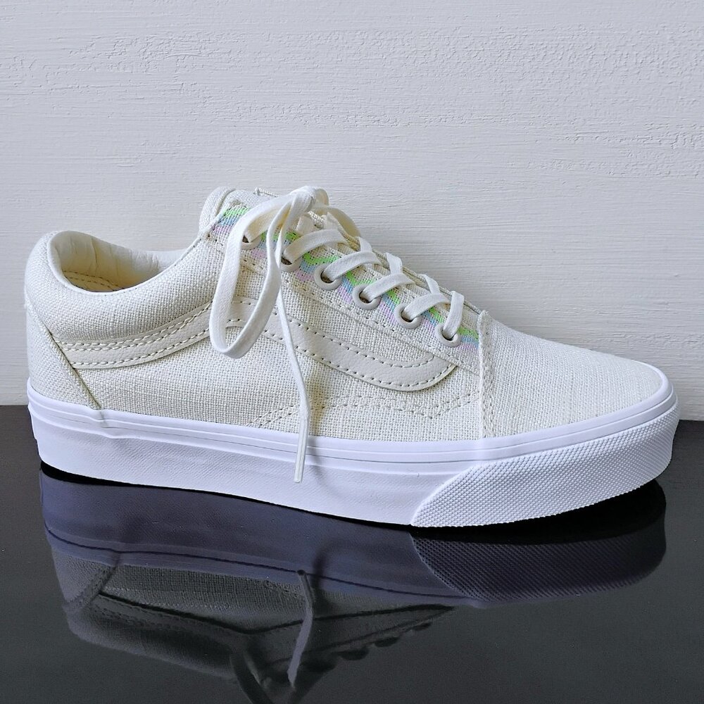 Vans Women's Old Skool Hemp Linen Sneaker in Subtle & Elegant Turtledove